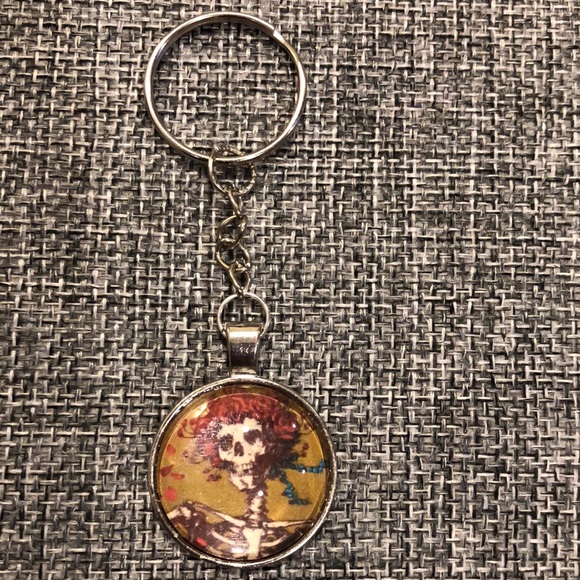 BUYITWHENFOUND Custom Grateful Dead Keychains  BERTHA ROSE SKELETON - Picture 4 of 6